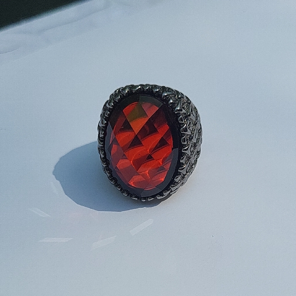 Oval Red Gemstone Ring